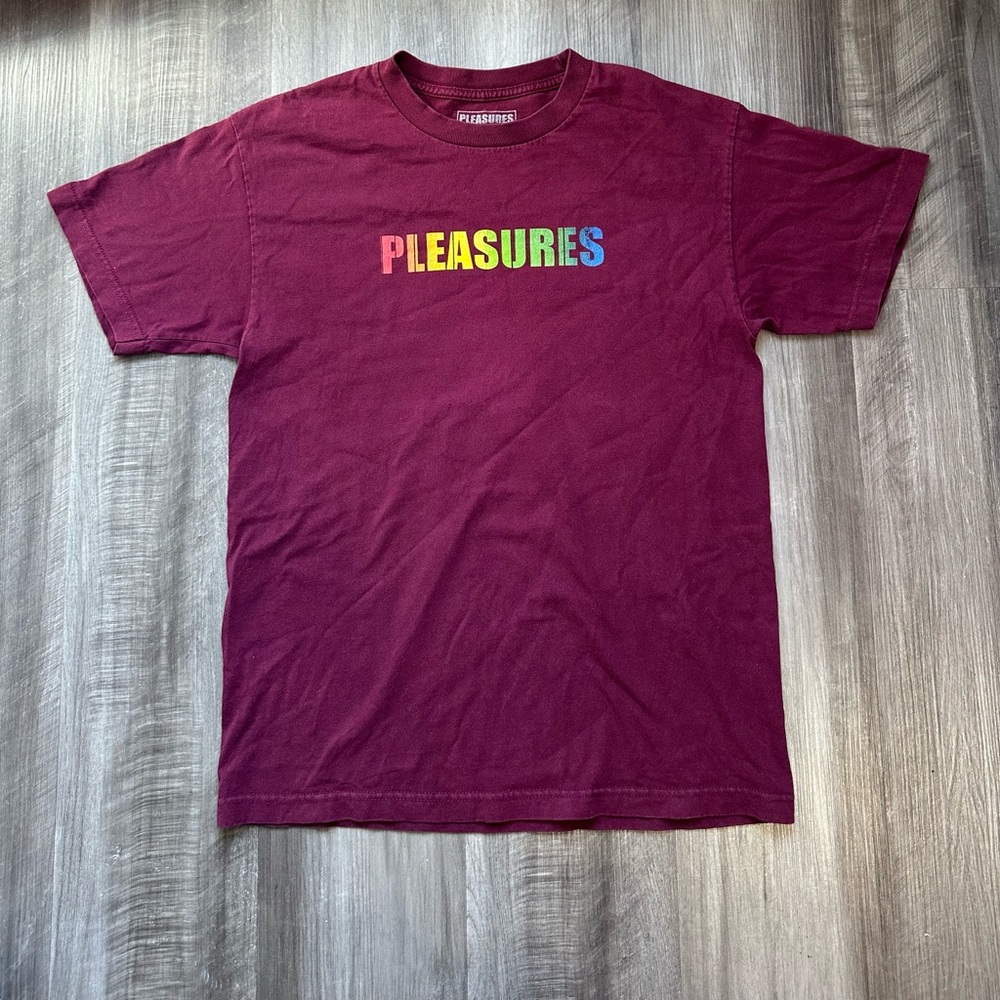 Pleasures graphic shirt